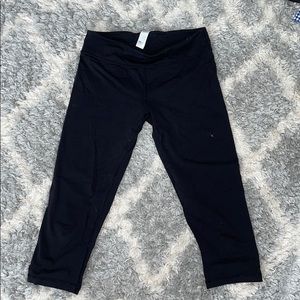 Ivivva Capri leggings